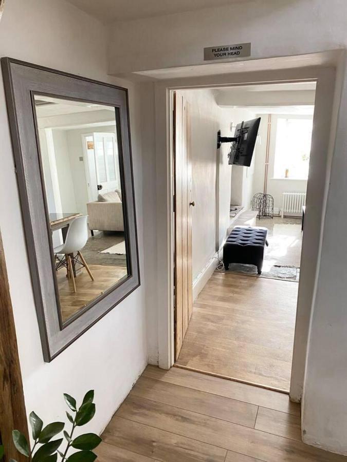 Cosy Two Bedrooom Cottage Set In A Dorset Village Sturminster Newton Exterior photo