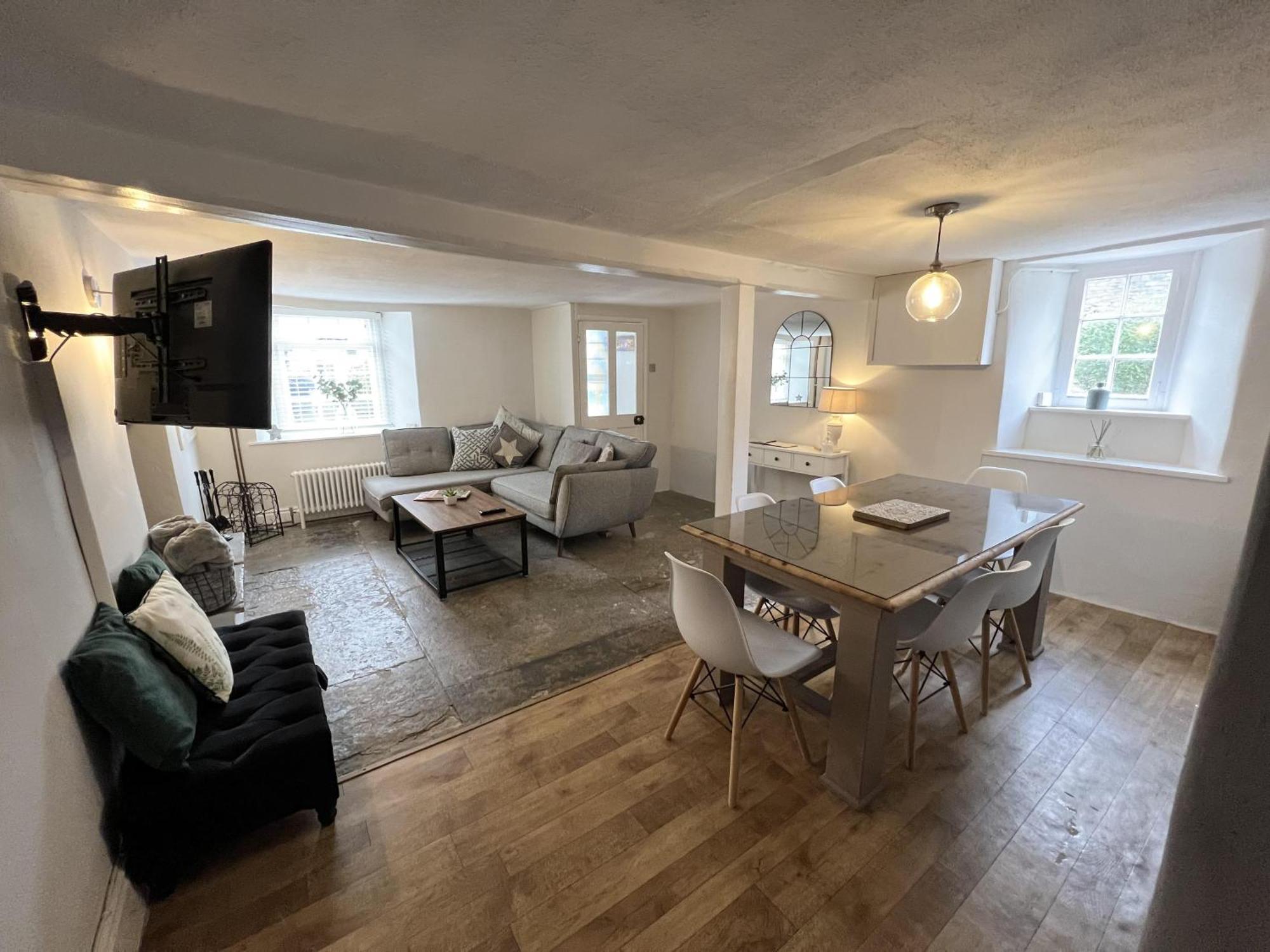 Cosy Two Bedrooom Cottage Set In A Dorset Village Sturminster Newton Exterior photo